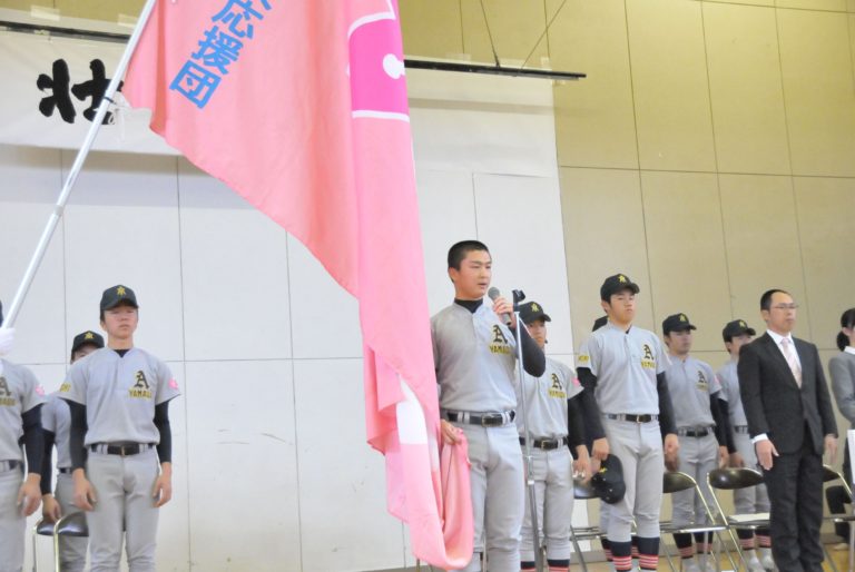 DSE_4506_R-768x514.jpg